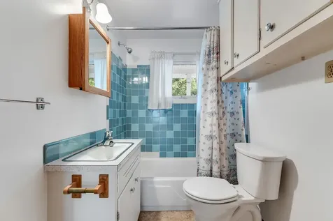 4 Long Street Barre City VT 05641