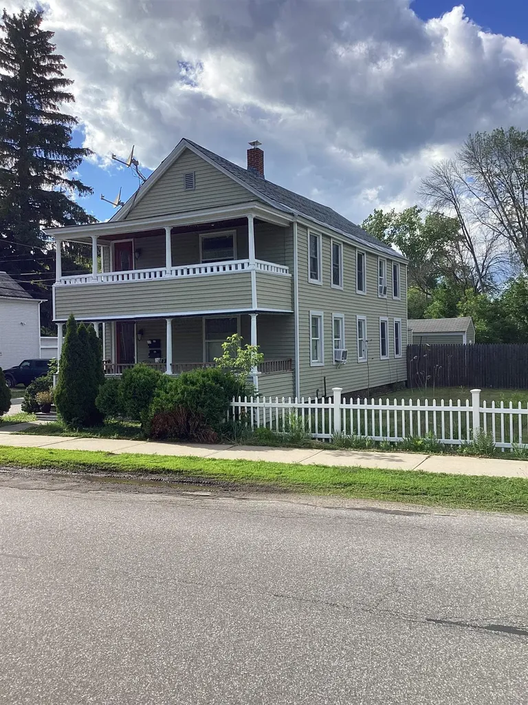 87 High Street Keene NH 03431