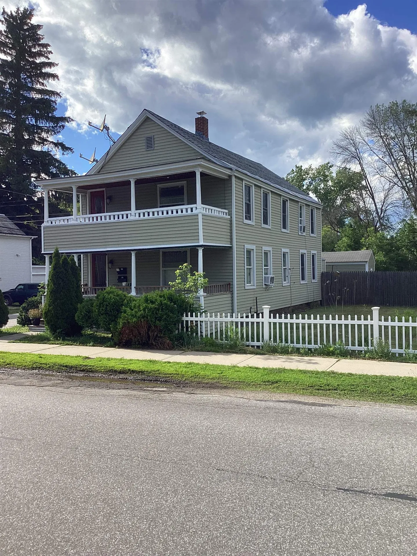 Keene NH, 87 High Street