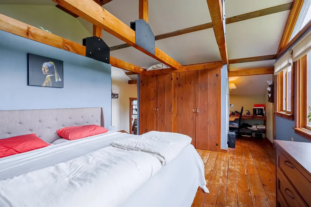 21 Martin Drive Danbury NH 03230