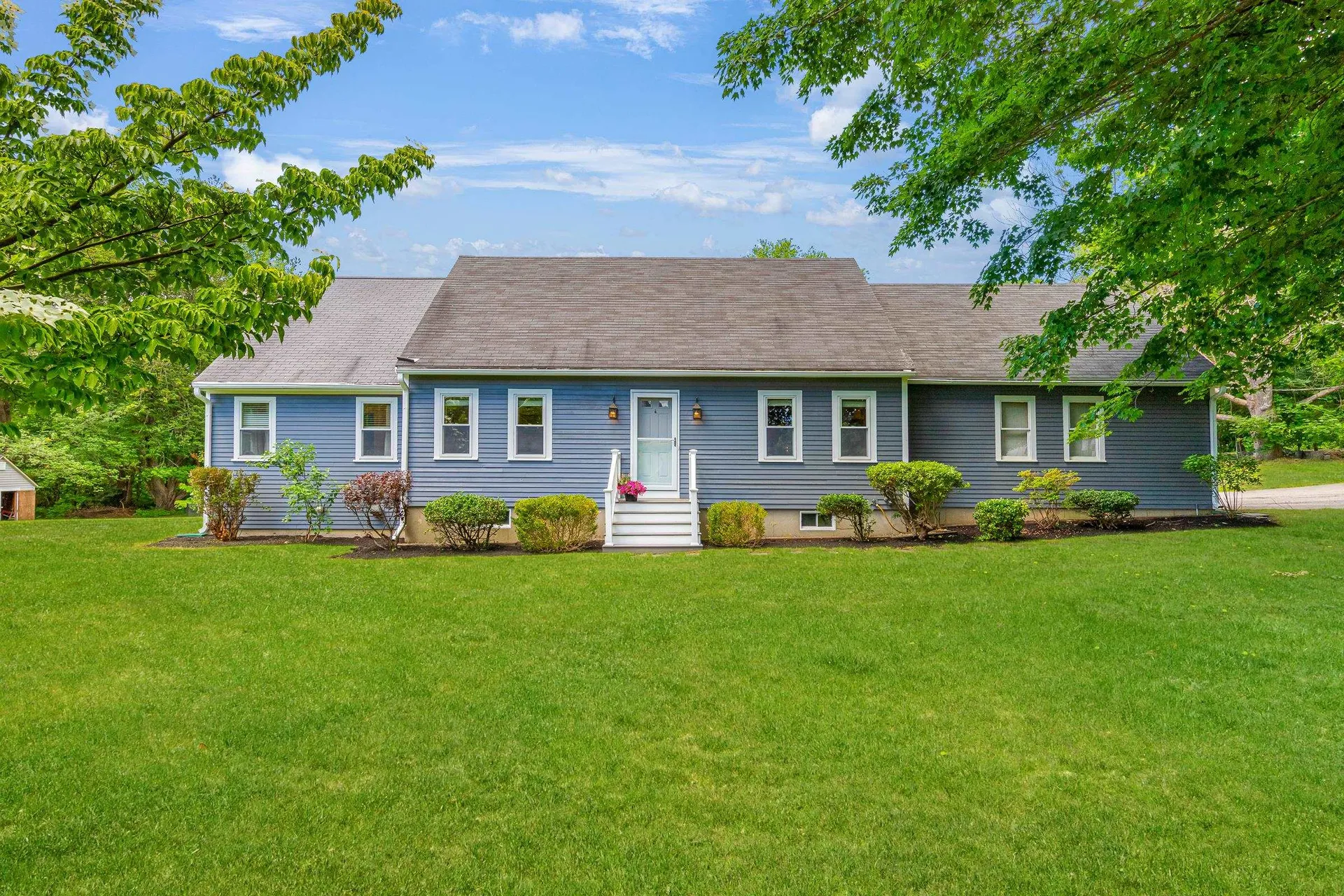 2 Sanborn Road Hampton Falls NH 03844