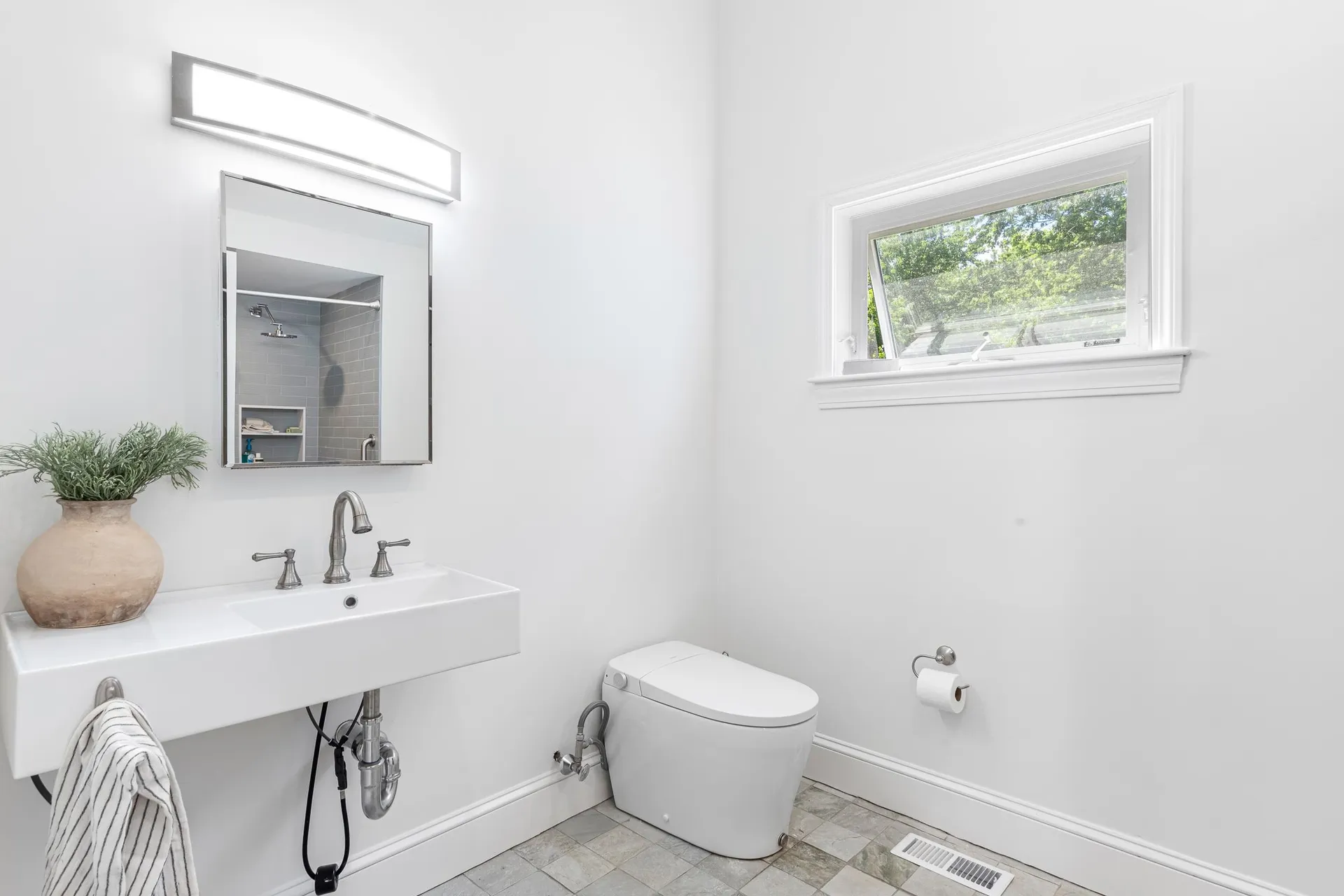 2 Sanborn Road Hampton Falls NH 03844