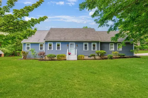 2 Sanborn Road Hampton Falls NH 03844
