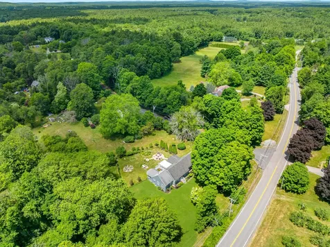 2 Sanborn Road Hampton Falls NH 03844