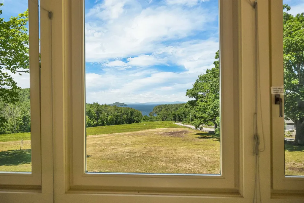 57 Roberts Cove Road Alton NH 03809