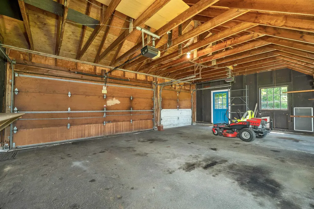 57 Roberts Cove Road Alton NH 03809