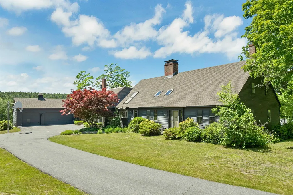 57 Roberts Cove Road Alton NH 03809