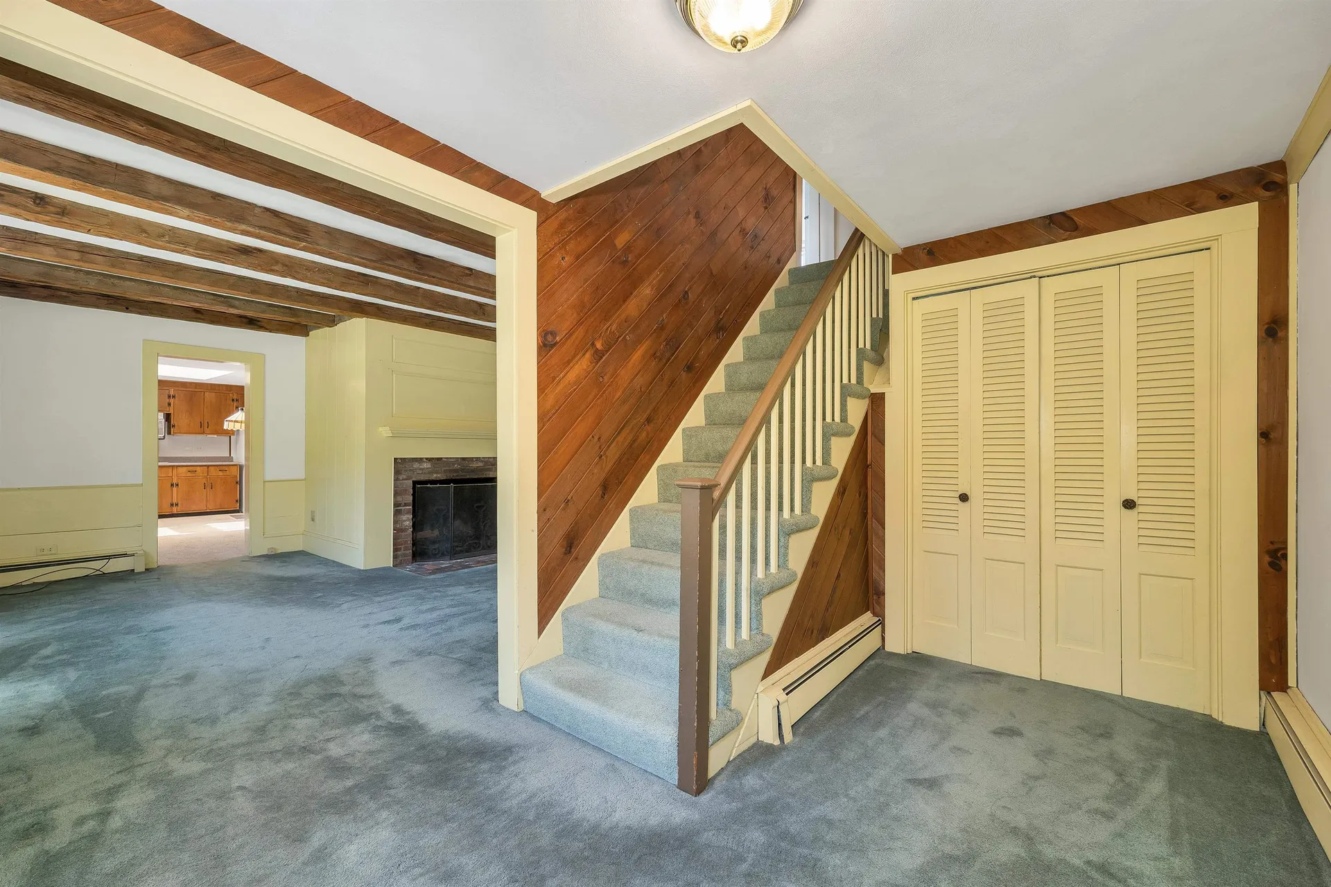 57 Roberts Cove Road Alton NH 03809