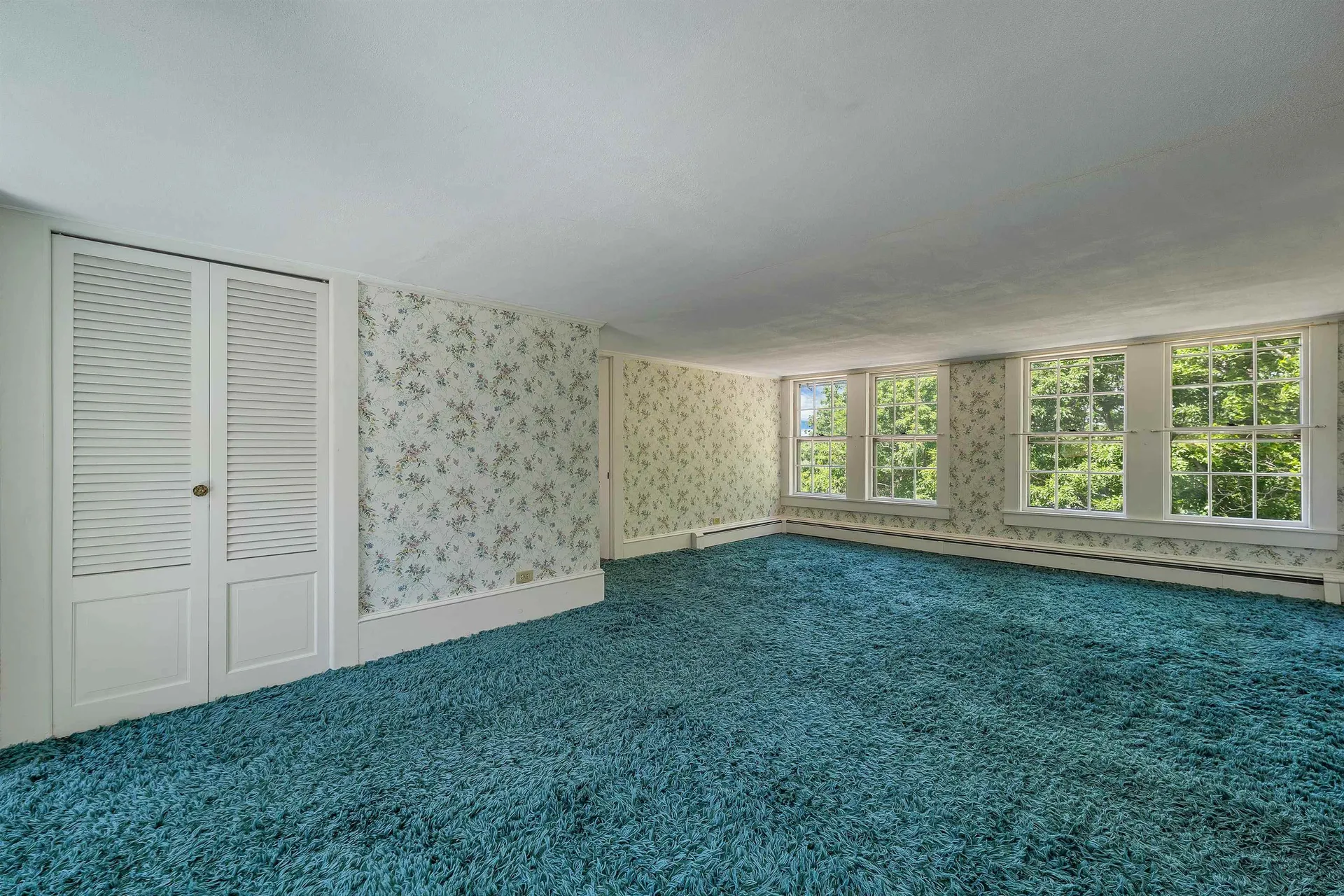 57 Roberts Cove Road Alton NH 03809