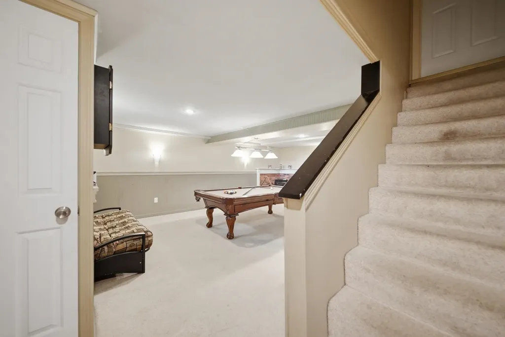 14 Brittany Circle Pembroke NH 03275
