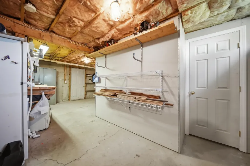 14 Brittany Circle Pembroke NH 03275
