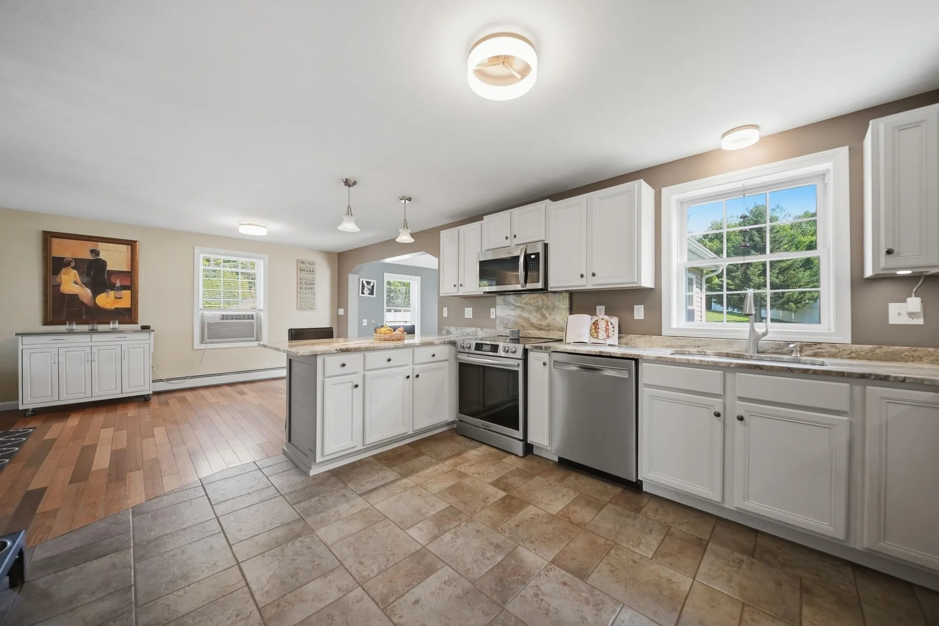 14 Brittany Circle Pembroke NH 03275
