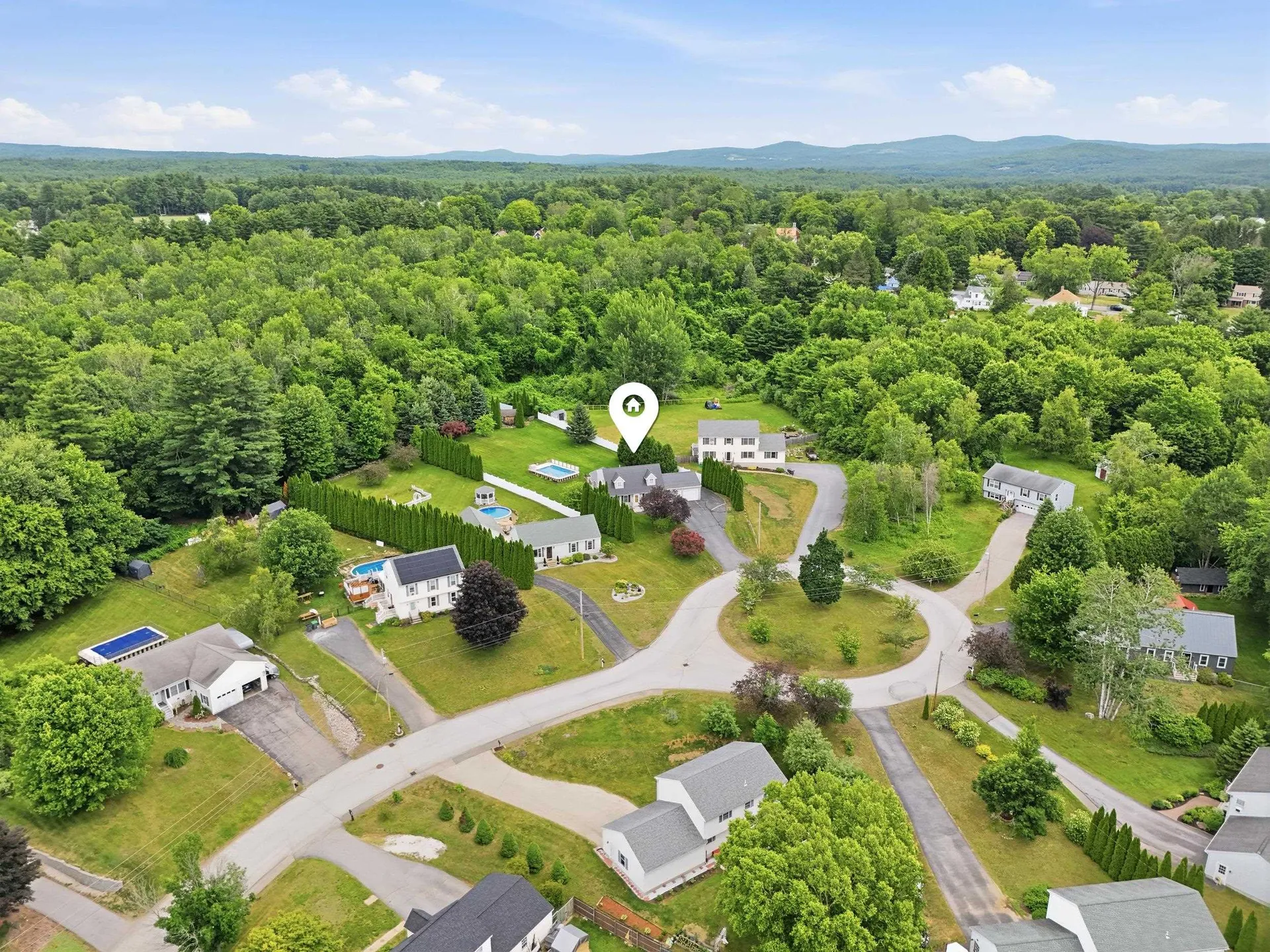 14 Brittany Circle Pembroke NH 03275