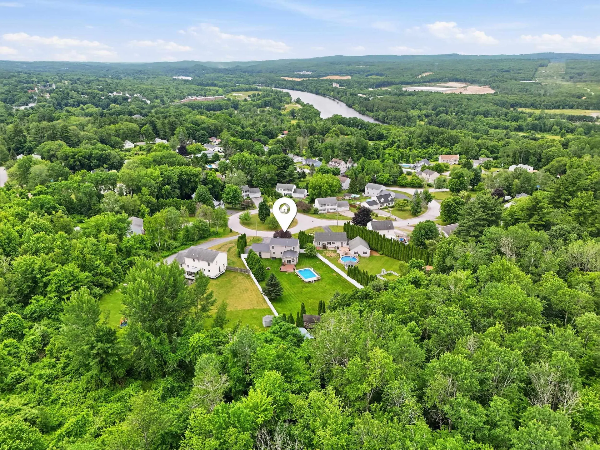 14 Brittany Circle Pembroke NH 03275