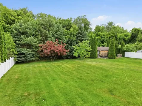 14 Brittany Circle Pembroke NH 03275