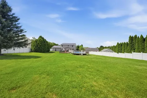 14 Brittany Circle Pembroke NH 03275