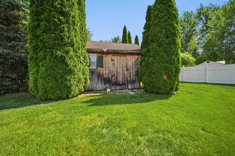 14 Brittany Circle Pembroke NH 03275