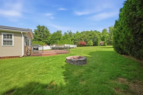 14 Brittany Circle Pembroke NH 03275