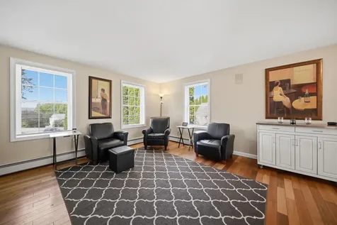14 Brittany Circle Pembroke NH 03275
