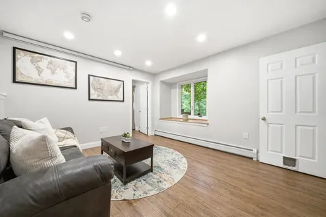 107 Hackett Hill Road Hooksett NH 03106