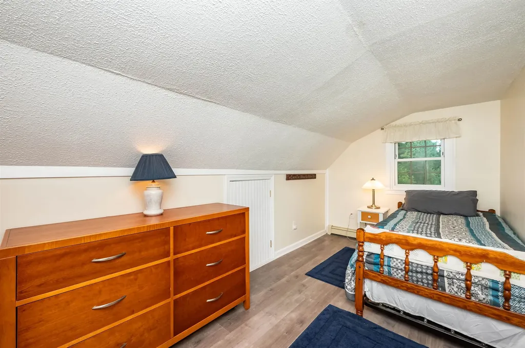 563 Pickering Road Rochester NH 03867
