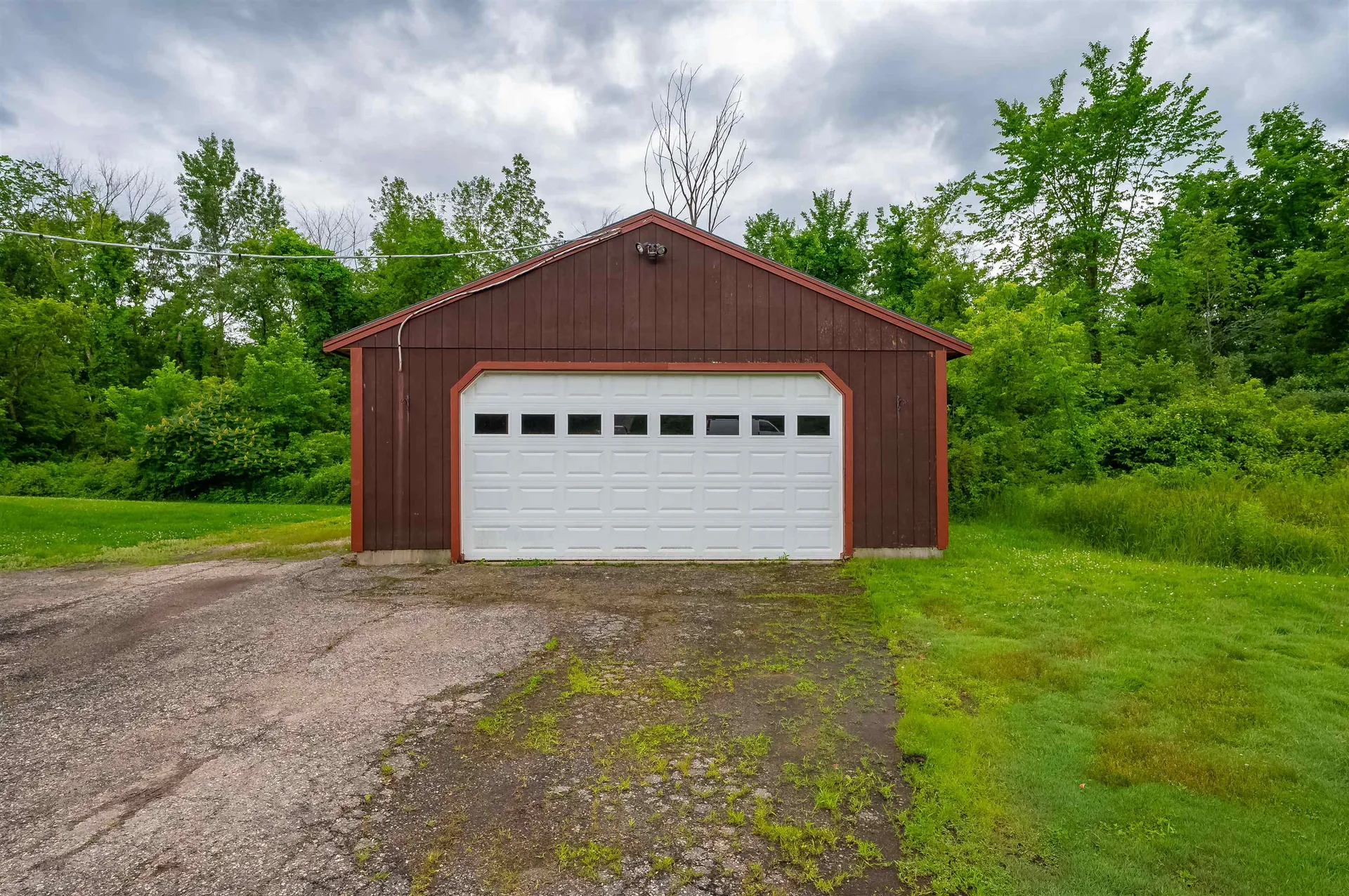 563 Pickering Road Rochester NH 03867