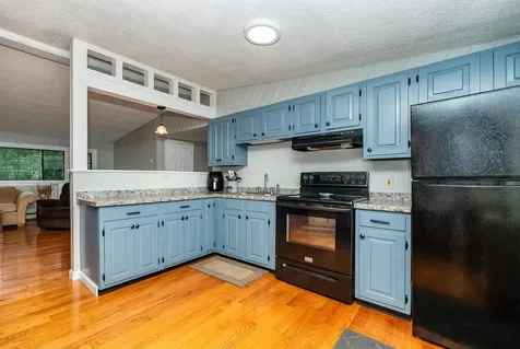 563 Pickering Road Rochester NH 03867