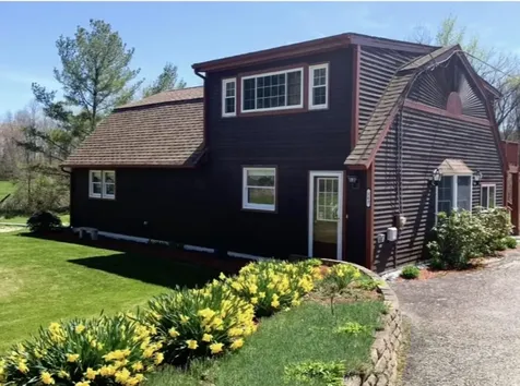 563 Pickering Road Rochester NH 03867