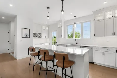 48 Watson's Landing Portsmouth NH 03801