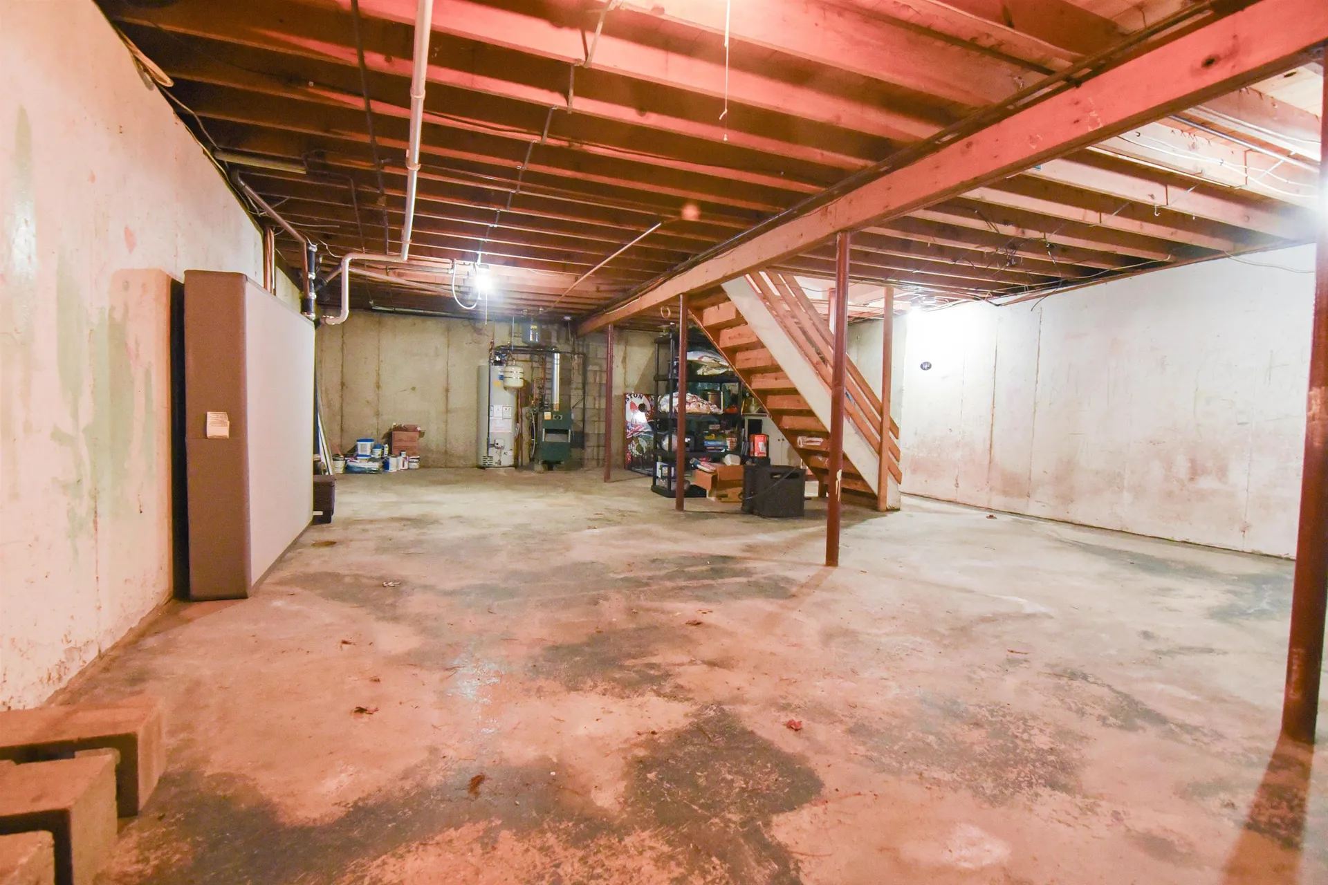 16 Century Road Nashua NH 03064