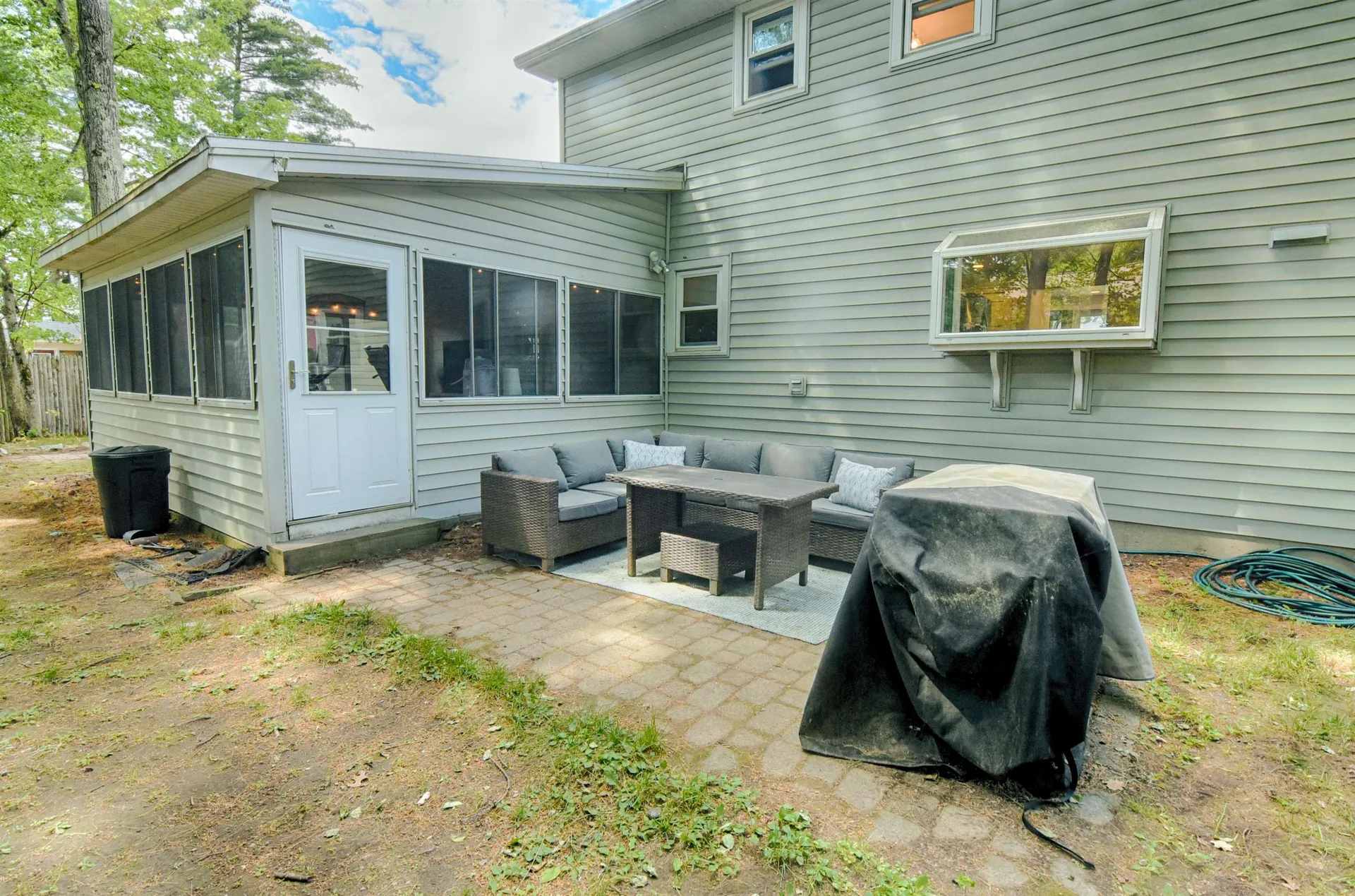 16 Century Road Nashua NH 03064