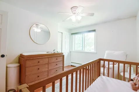 16 Century Road Nashua NH 03064