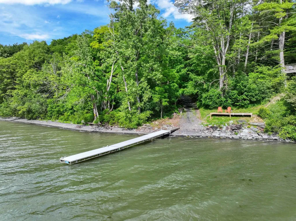 193 Stevens Orchard Road Orwell VT 05760