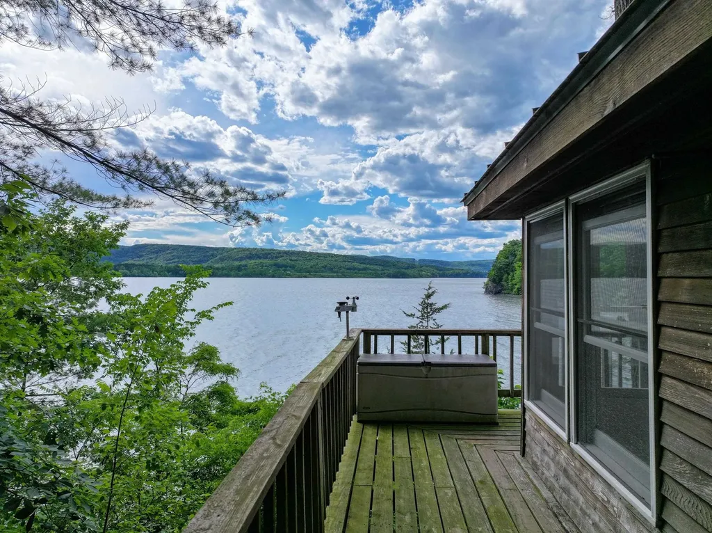 193 Stevens Orchard Road Orwell VT 05760