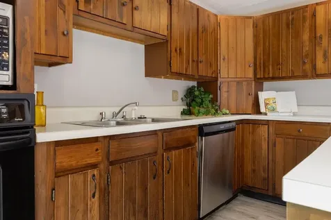 5 Cedar Street Lebanon NH 03766