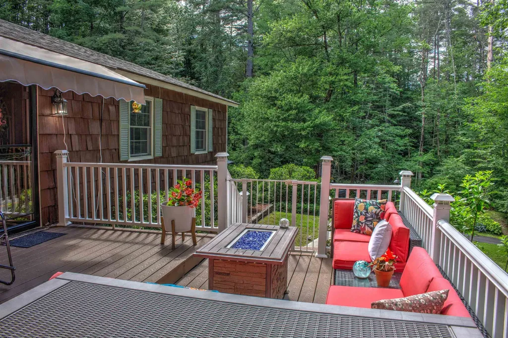 178 Eaton Road Swanzey NH 03446