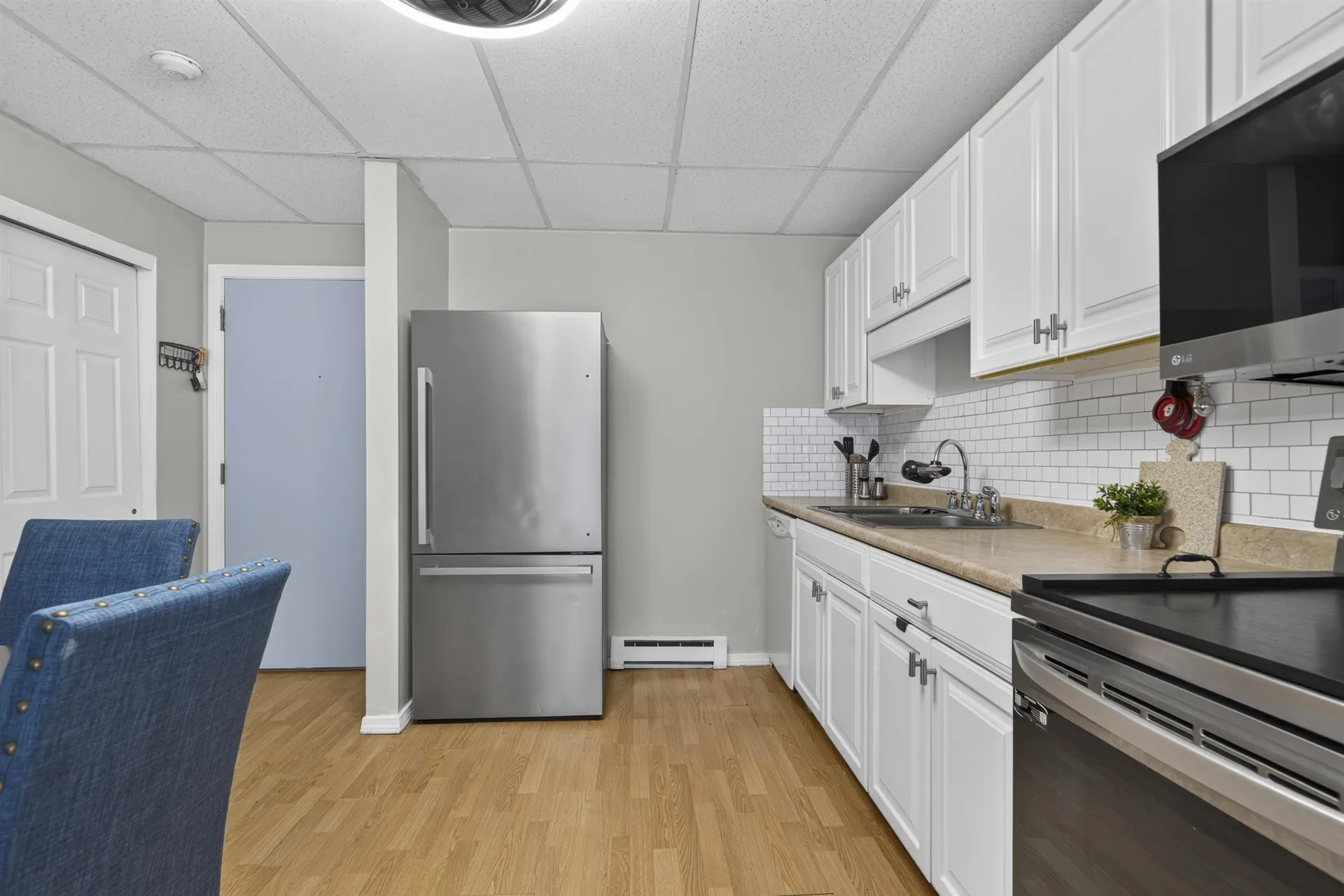 59 Constitution Drive Londonderry NH 03503