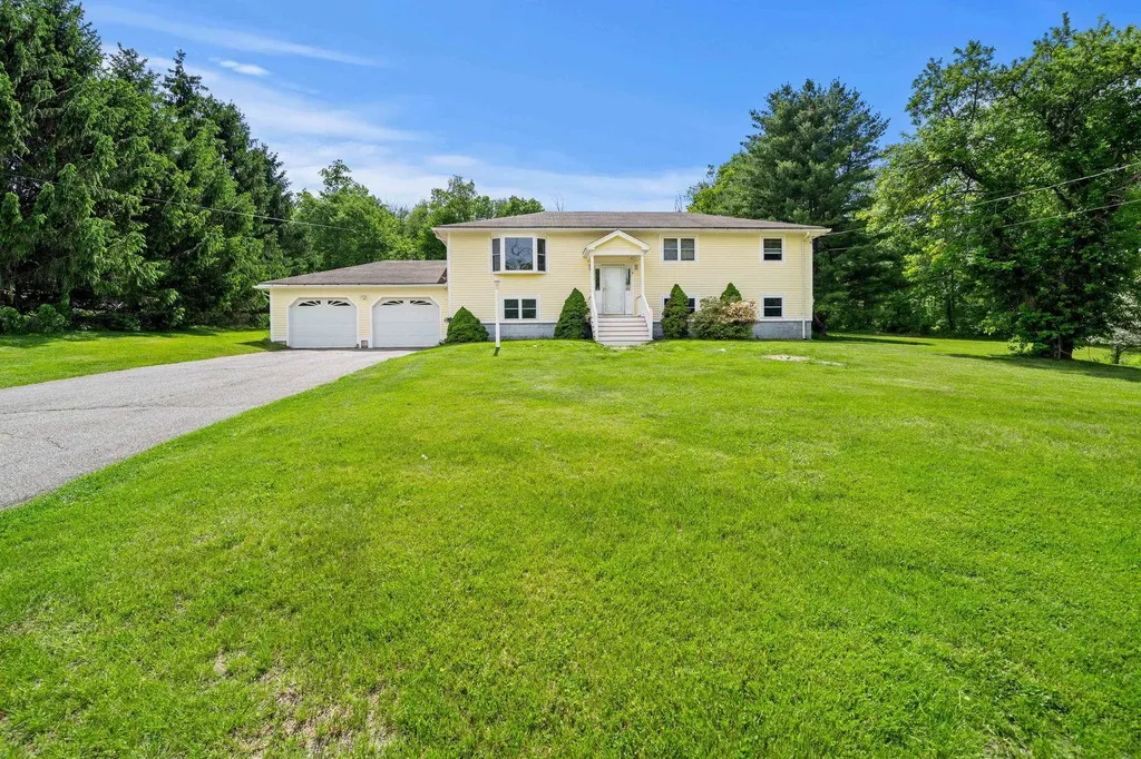 240 Hampstead Street Methuen MA 01844