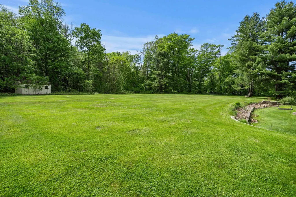 240 Hampstead Street Methuen MA 01844