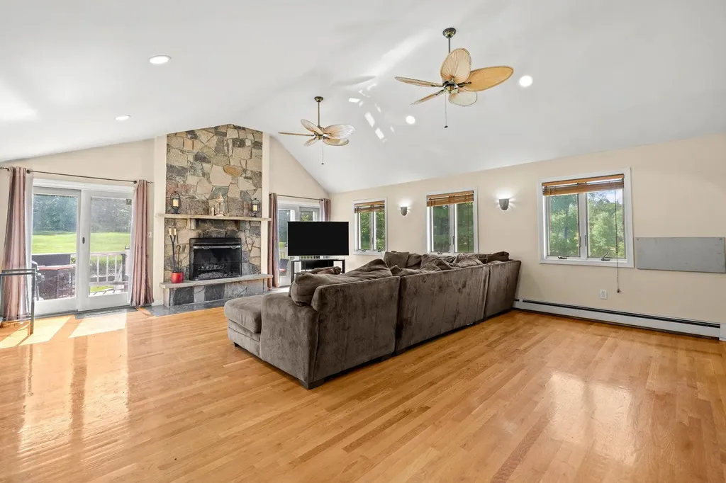 240 Hampstead Street Methuen MA 01844