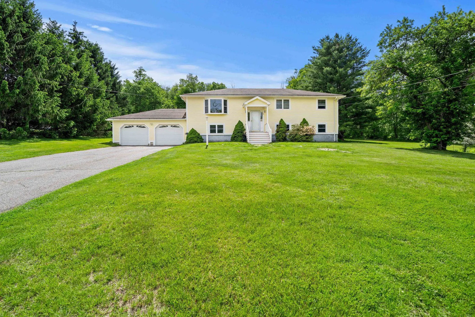 240 Hampstead Street Methuen MA 01844