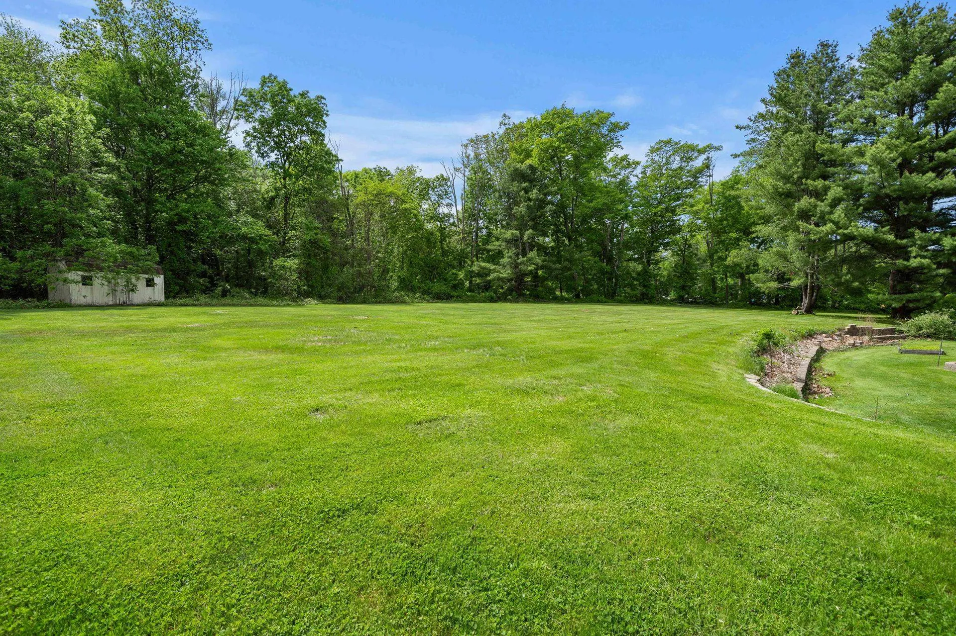 240 Hampstead Street Methuen MA 01844