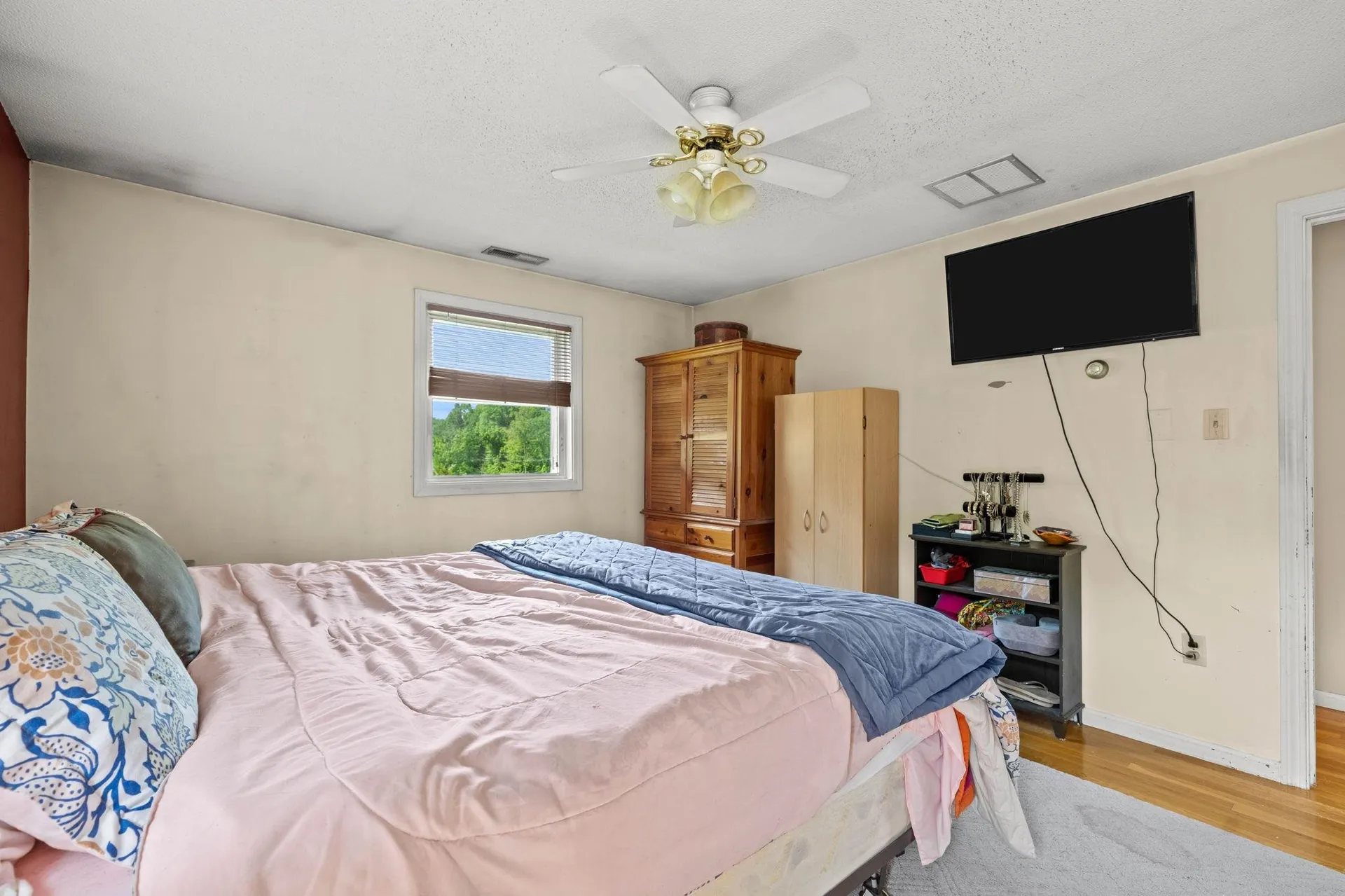 240 Hampstead Street Methuen MA 01844