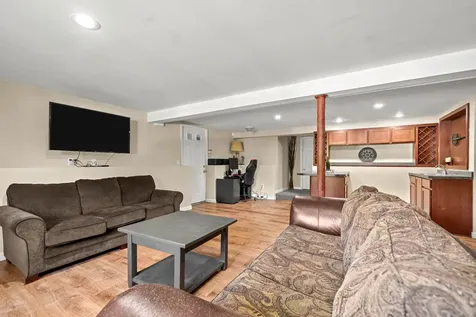 240 Hampstead Street Methuen MA 01844