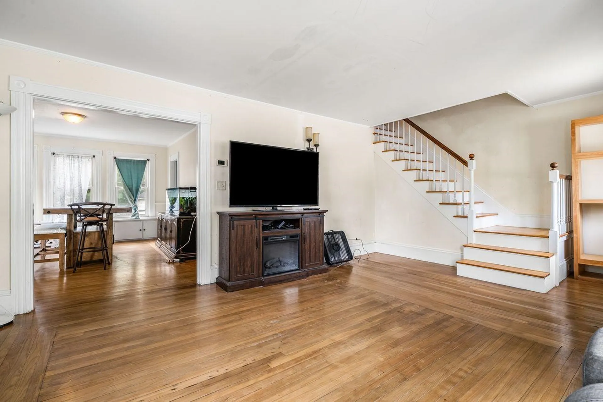 37 N Mast Street Goffstown NH 03045