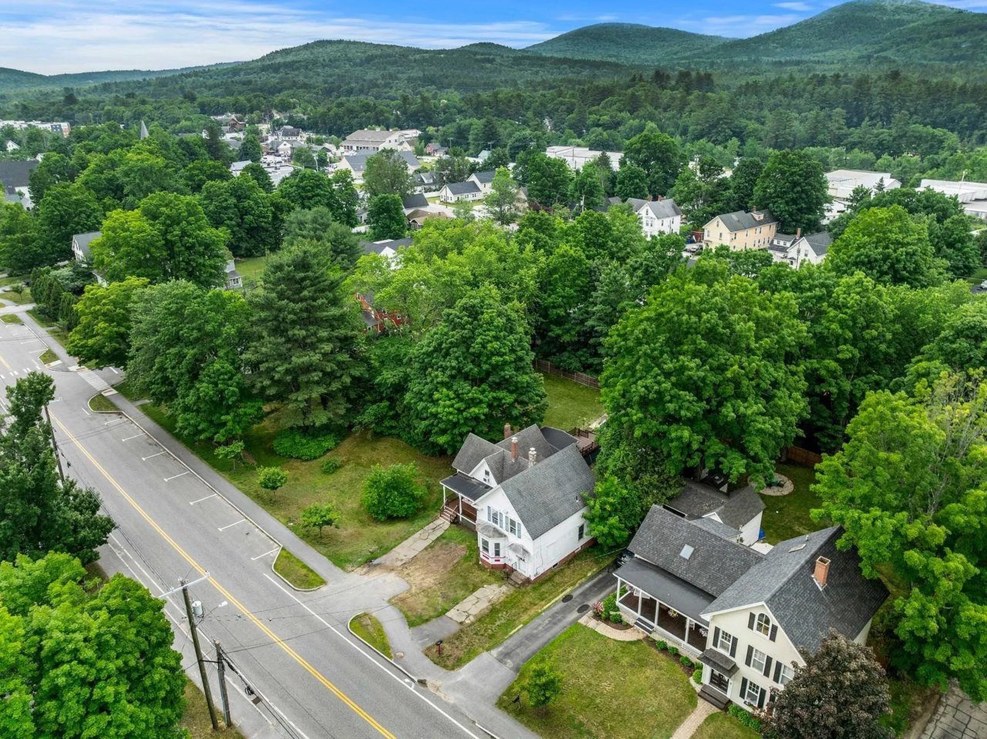 37 N Mast Street Goffstown NH 03045