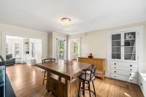 37 N Mast Street Goffstown NH 03045