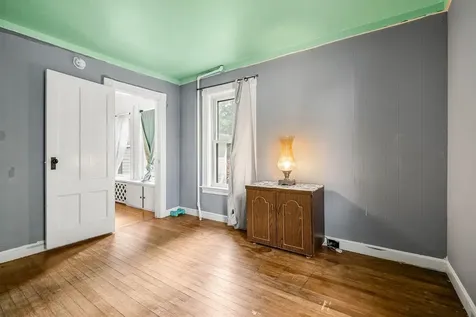 37 N Mast Street Goffstown NH 03045