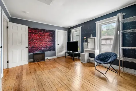 37 N Mast Street Goffstown NH 03045