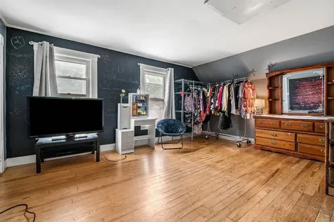 37 N Mast Street Goffstown NH 03045